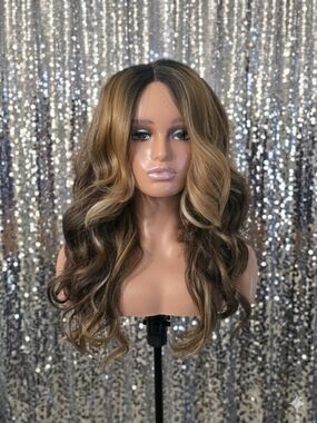 Wavy Lace Front Wig in Honey Blonde & Dark Brown